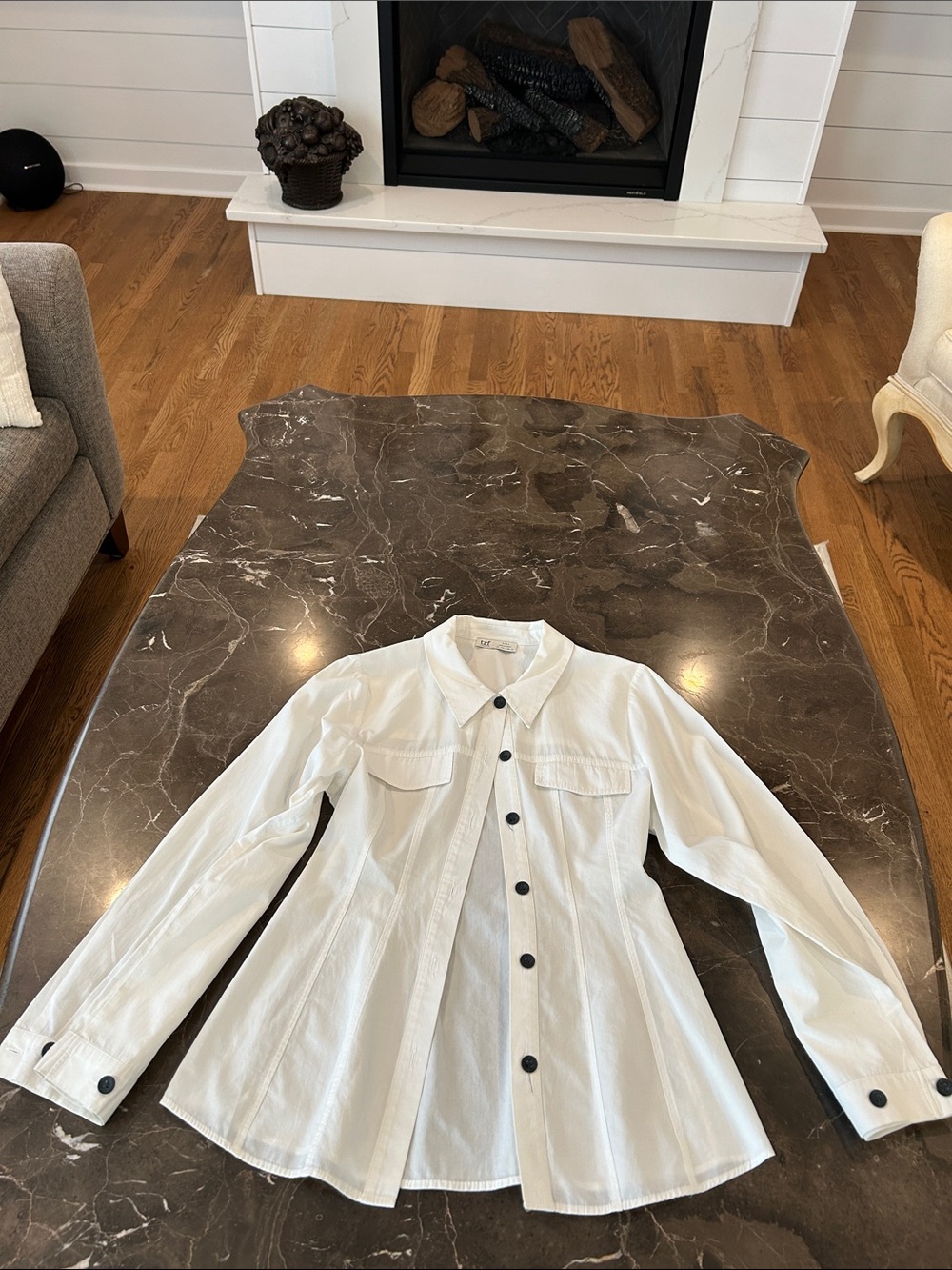 Zara White Button-Front Utility blouse with Chest Flaps